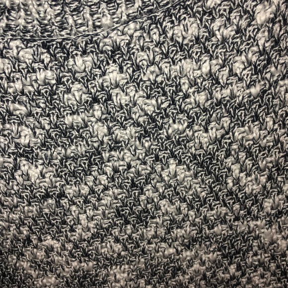 Sweater - Picture 3 of 3